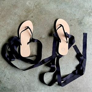 Elegant & Comfy Black Lace Up / Espadrilles Flip Flops size 37